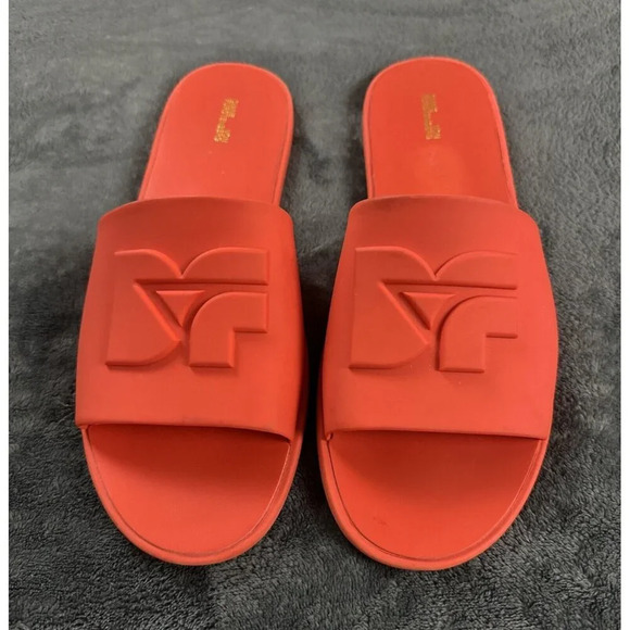 Diane Von Furstenberg "Kellan" Orange Rubber Slide Sandals w/Logo 8M MSRP $200 - Picture 8 of 16
